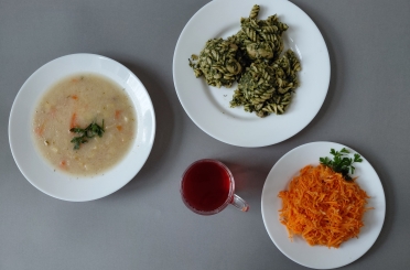 Obiad dieta z ograniczeniem łatwo przyswajalnych węglowodanów