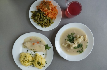 Obiad dieta z ograniczeniem łatwo przyswajalnych węglowodanów