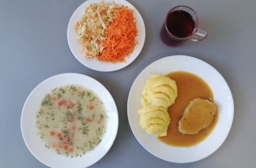 Obiad dieta z ograniczeniem łatwo przyswajalnych węglowodanów