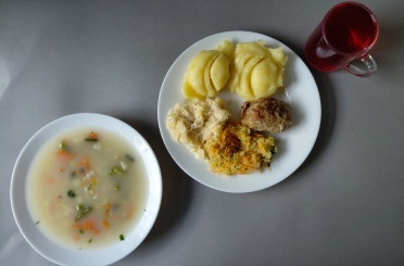 Obiad dieta z ograniczeniem łatwo przyswajalnych węglowodanów