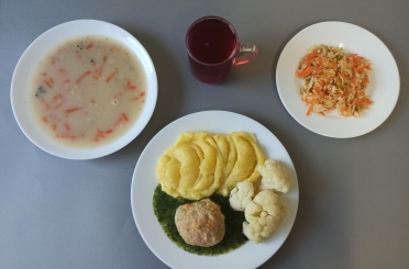 Obiad dieta z ograniczeniem łatwo przyswajalnych węglowodanów