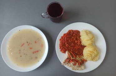 Obiad dieta z ograniczeniem łatwo przyswajalnych węglowodanów